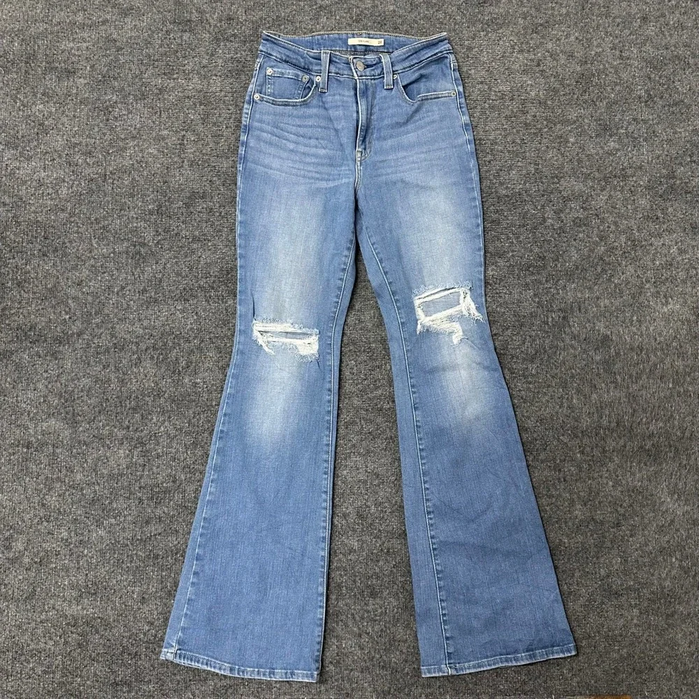 Levi's Jeans Womens Size 28 Light Wash 726 Flare Viscose Blend Ripped Distressed